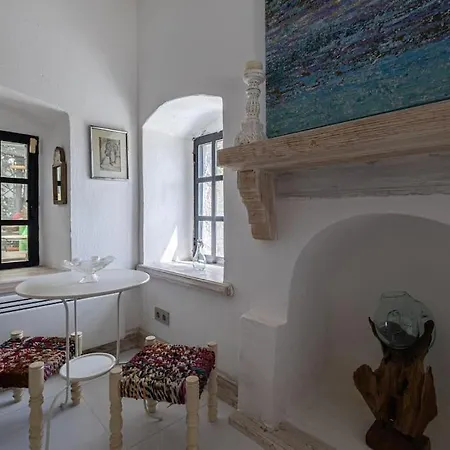 Essiz, Verandali Rustik Tas Ev Ferienhaus *