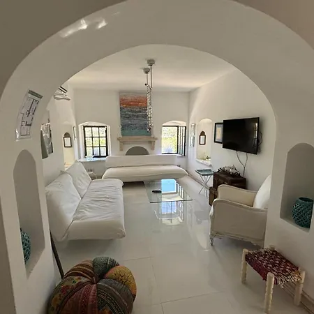 Essiz, Verandali Rustik Tas Ev * Bodrum